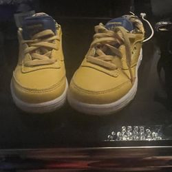 Toddler Boys Reebok Club minion