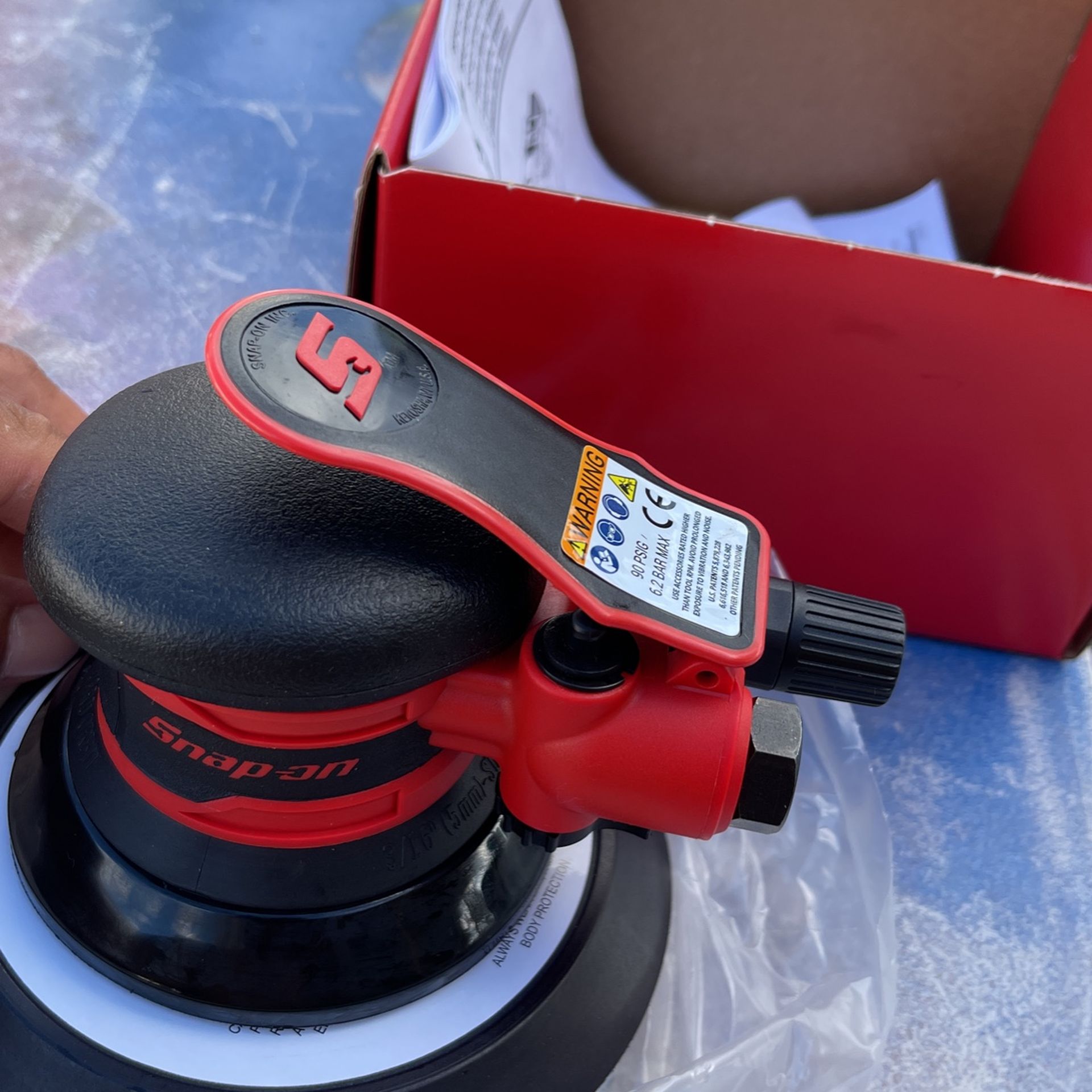 Electric Palm sander Black and Decker 2 AMP for Sale in Tempe, AZ - OfferUp