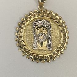 10k Real Gold Jesus Pendant 