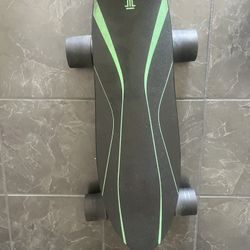 Spectra X Electric Skateboard 3D Posture