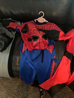 Spider-Man costume size 5-6 Great Condition