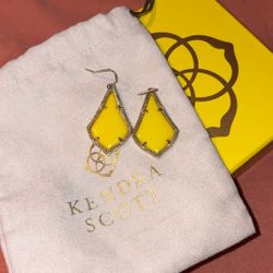 Kendra Scott Yellow Earrings 