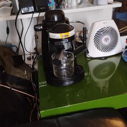 Bella Personal Expresso Maker 