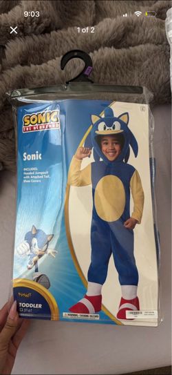 Sonic costume $10