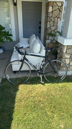 Specialized Allez Road Bike – $300 OBO