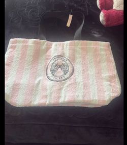 New Victoria’s Secret bag