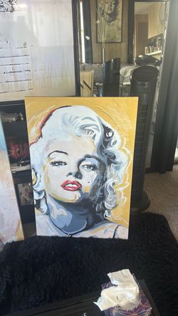 Marilyn Monroe Canva pictures $20 each excellent condition brand new OBO