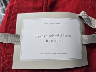 NWT Williams-Sonoma
Hemstitched linen Table runner RED