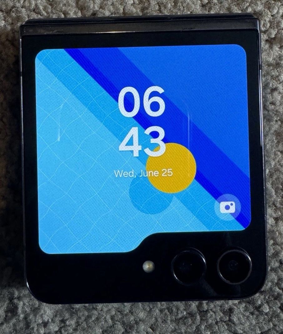 Galaxy z Flip 5