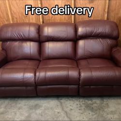 LaZ Boy Recliner Couch - Free Delivery 