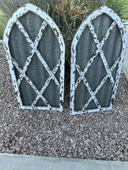 Set of 2 Rustic farmhouse-style distressed cathedral arch wood & metal wall decor, in or outdoor