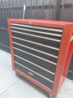 Craftsman Rolling Tool Chest / Tool Box – 9 Drawer – Heavy Duty