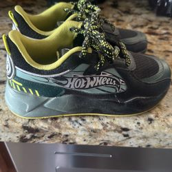 Hot wheel Pumas 