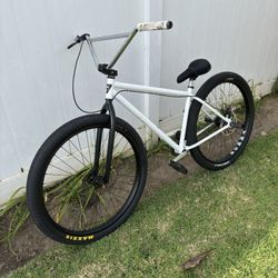 Mafia Bomma 29in White Freewheel Bmx Big Wheelie Bike