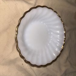Vintage Milk Glass 