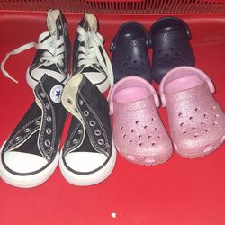 4 PAIRS OF BABY SHOES PICK UP TONIGHT
