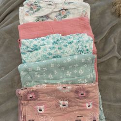 Swaddle Blankets (Bundle Of 6) $25