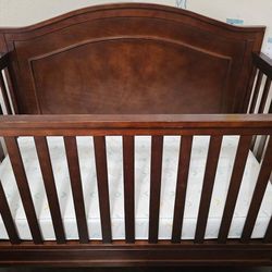 Baby crib