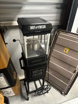 Popcorn machine