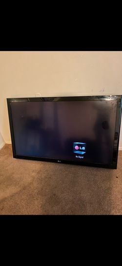 2 LG 65”inch tvs