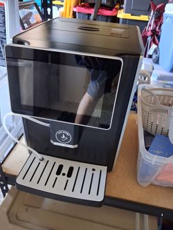 Cafe Bueno CB-3000 Super Automatic Coffee Espresso Machine.