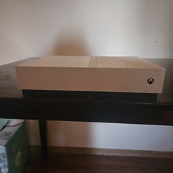 Xbox One S All Digital