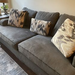 Couch Less Than A Year Old (with Pillows) 