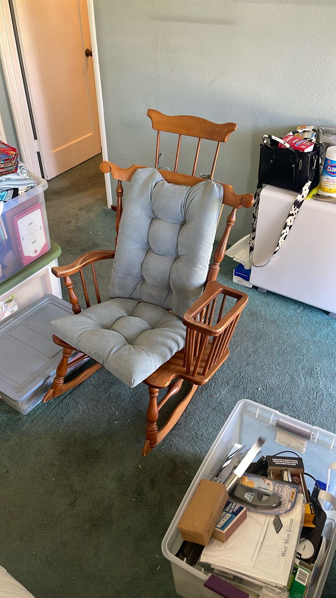 Wooden Rocking Chair 