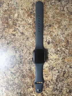 BEAND NEW APPLE WATCH