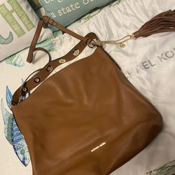 Michael Kors Leather Purse Authentic Brand New 