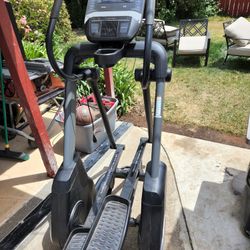 Nordictrack freestride trainer discount fs7i used for sale