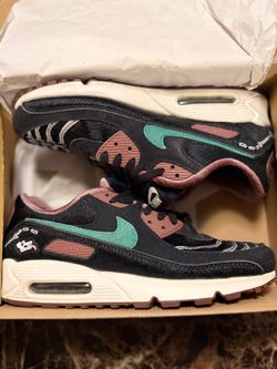 Nike WMNS Air Max 90 Siempre Familia Sz 12/ 10.5 men