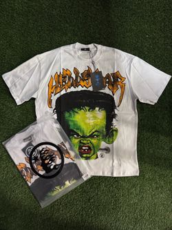 T-shirt Hellstar