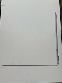 Apple MacBook Air 13-inch M4 Chip 16GB RAM 512GB SSD brand new sealed factory warranty silver