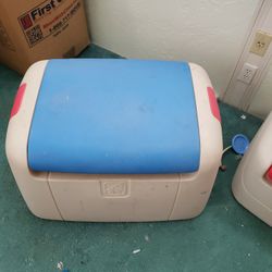 Plastic Toy Box 
