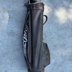Old Golf Club Set With Bag Included