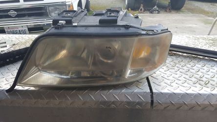 Audi a6 headlight driver