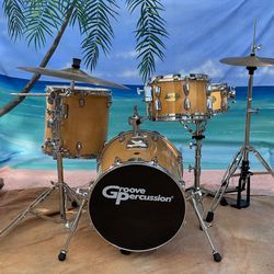 Groove Percussion Maple Bop Kit W/ Cymbals and Hardware

