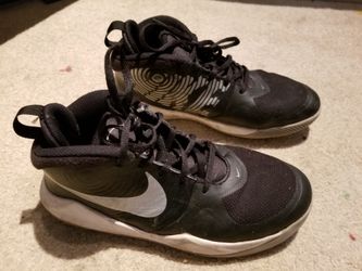 Nike size 7 shoes