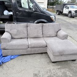 Sectional Couch 
