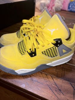 Youth boys jordan  4 retro lightning shoes