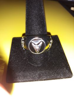 Star Track mens ring