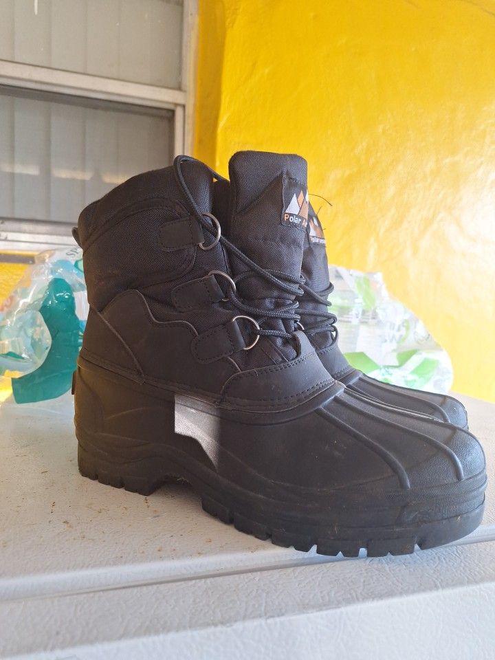 Thermal Boots Sz 11