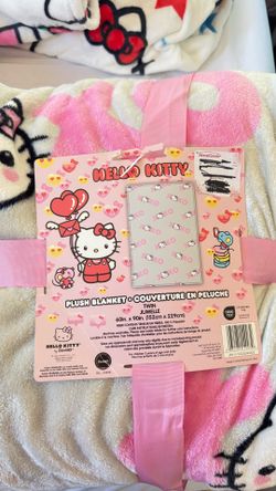 Hello Kitty Queen Valentine Blanket