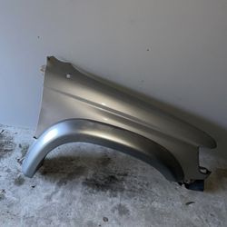 99-02 Limited Toyota 4Runner Passenger Fender 