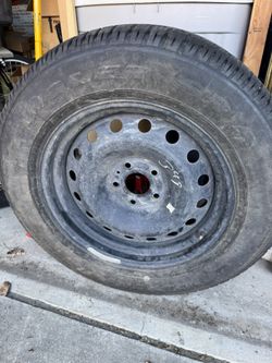 Full Size Spare Tire 275/60R20 5 Lug