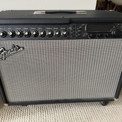 FENDER CYBER TWIN GUITAR AMP TWIN 2X12 2001-2004 WITH CASTERS