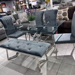 6pc Dining Set 🔥 Take It Home With Only $50 Down 