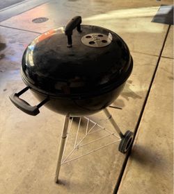 Charcoal grill