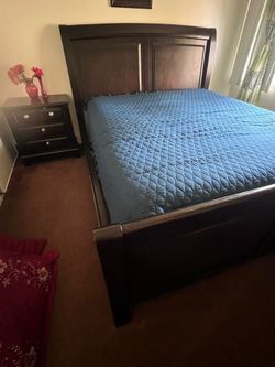 Bedroom set